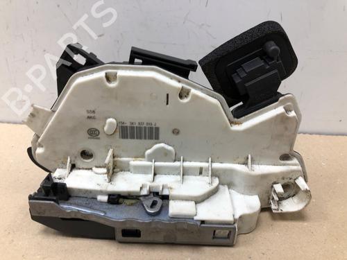 front-left-lock-seat-leon-st-5f8-2012-2013-2014-2015-2016-2017-2018-2019-2020-37213119 main image