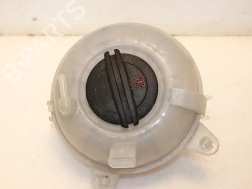 Used Expansion tank VW TOURAN (5T1) 2.0 TDI (190 hp) 15324830