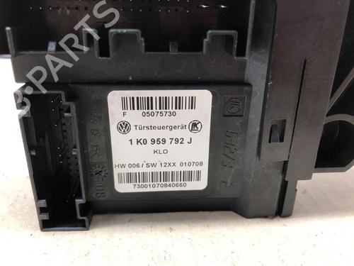 Electronic module VW GOLF V (1K1) 1.4 TSI | BP37214272M83 - Image 6