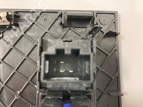Warning switch VW POLO VI (AW1, BZ1, AE1) 1.0 TSI | BP37204162I22 - Image 8