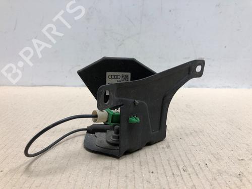 electronic-module-audi-a3-sportback-8va-8vf-2012-2013-2014-2015-2016-2017-2018-2019-2020-2021-37204190 main image