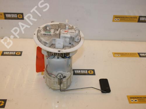 Used Fuel pump PEUGEOT 208 I (CA_, CC_) 1.2 VTI 82 (82 hp) 15313578