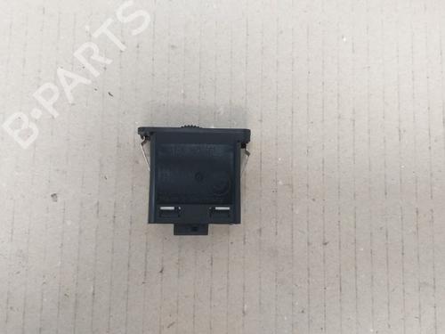 Switch BMW 5 Touring (E39) 520 i | BP15532543I30 
