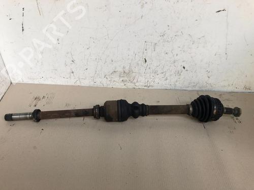 Used Right front driveshaft Right front driveshaft 15301738 15301738