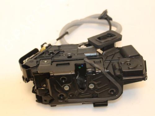 Used Rear right lock VW TOURAN (5T1) 2.0 TDI (190 hp) 15324852