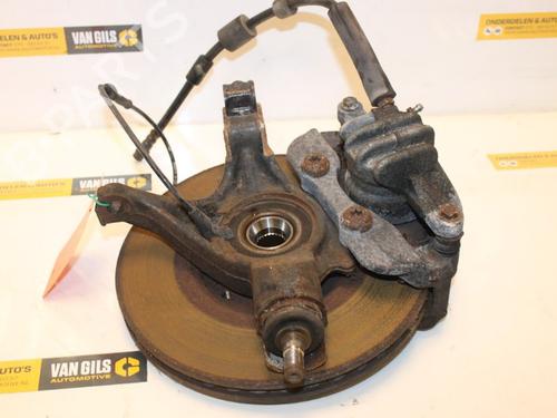 Used Left front steering knuckle Left front steering knuckle PEUGEOT 308 I (4A_, 4C_) 1.6 HDi (90 hp) 15313606 15313606