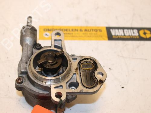 Used Vacuum pump Vacuum pump 15311376 15311376