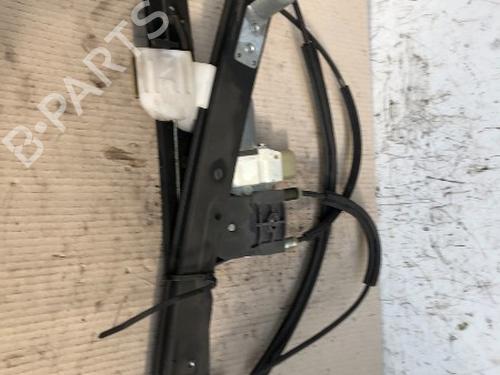 Used Front right window mechanism Front right window mechanism 15300079 15300079