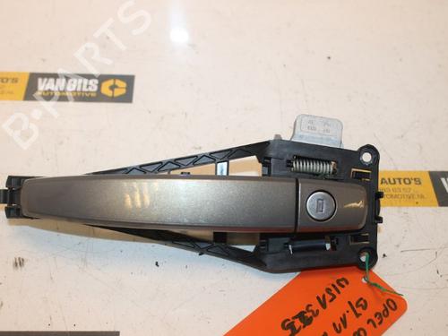 Used Front left exterior door handle OPEL CORSA D (S07) 1.3 CDTI (L08, L68) (95 hp) 15312385