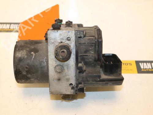 Used ABS pump FORD MONDEO III Saloon (B4Y) 2.0 TDCi (130 hp) 16120163