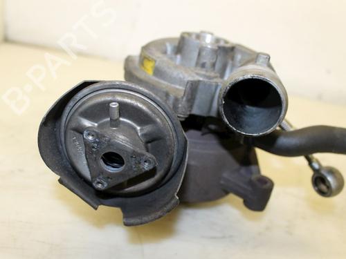 Used Turbocharger/Supercharger Turbocharger/Supercharger 16093601 16093601