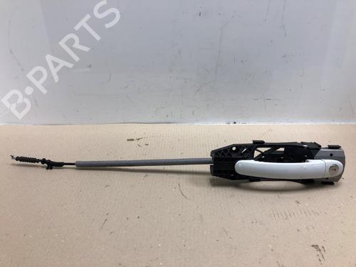 Used Front left exterior door handle Front left exterior door handle 37213972 37213972