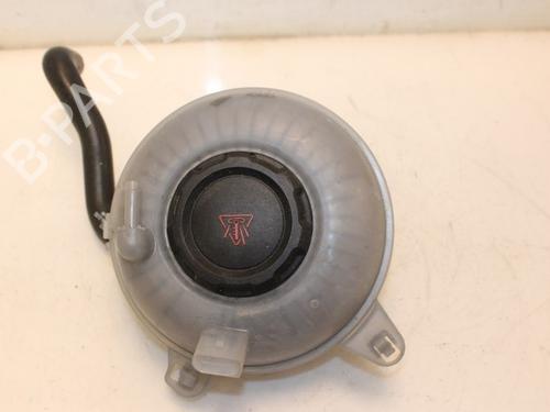 Used Expansion tank Expansion tank 15330878 15330878