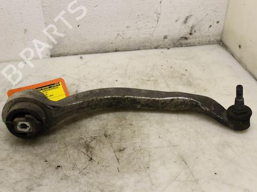 Used Right front suspension arm Right front suspension arm 15303000 15303000