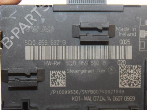 Control unit VW GOLF VI (5K1) 2.5 | BP15321053M11 - Image 2