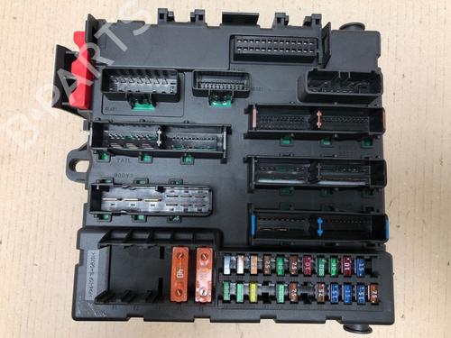 Used Fuse box Fuse box 15329037 15329037