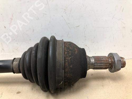 Left front driveshaft PEUGEOT 2008 I (CU_) 1.2 THP 110 / PureTech 110 | BP23989501M38 - Image 2
