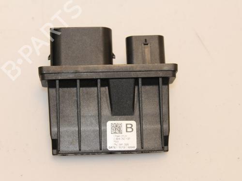 Used Control unit VW CADDY ALLTRACK Box Body/MPV (SAA) 2.0 TDI (102 hp) 15322828