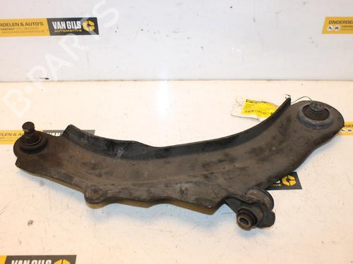 Used Right front suspension arm RENAULT MEGANE II (BM0/1_, CM0/1_) 1.9 dCi (BM0G, CM0G) (120 hp) 15313344
