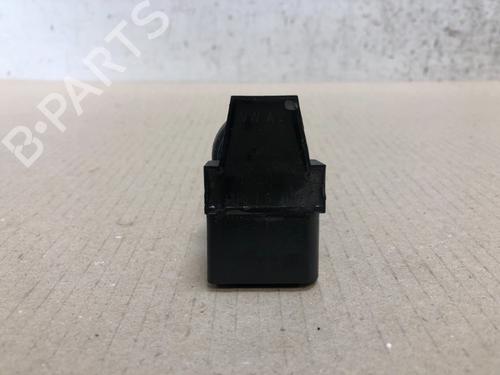 Used Ignition coil VW GOLF IV (1J1) 1.6 16V (105 hp) 15534458