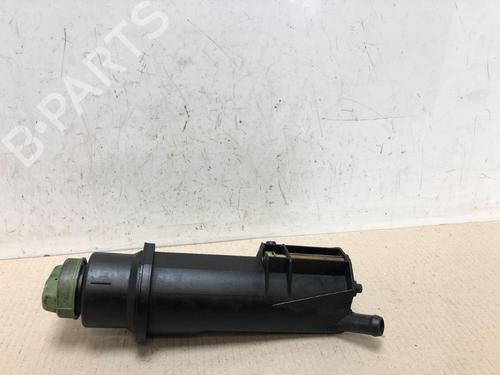 Used Power steering reservoir Power steering reservoir 15297061 15297061