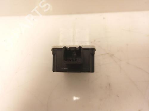Electronic module VOLVO V70 III (135) D3 | BP15337997M83 