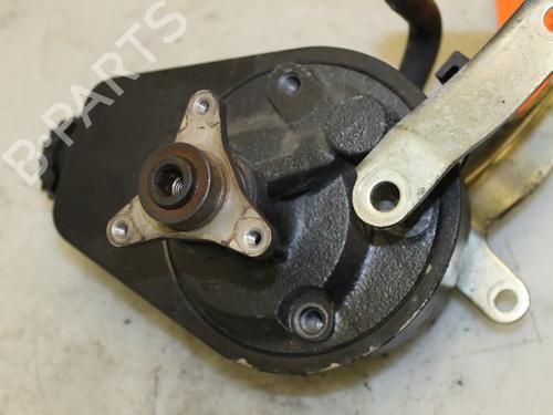 Used Steering pump Steering pump 15302523 15302523