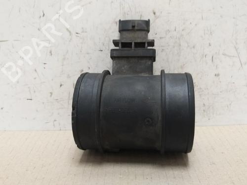 Used Mass air flow sensor VAUXHALL ASTRA Mk IV (G) Hatchback (T98) 1.7 DTI 16V (F08, F48) (75 hp) 16570588