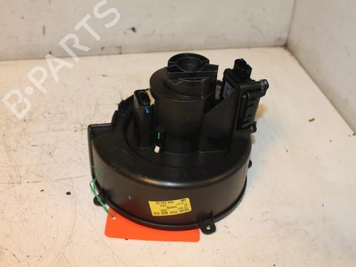 Used Heater blower motor OPEL ZAFIRA A MPV (T98) 2.0 DTI 16V (F75) (101 hp) 15308390