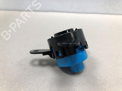 Switch NISSAN JUKE (F16_) 1.6 Hybrid | BP37209541I30 - Image 2