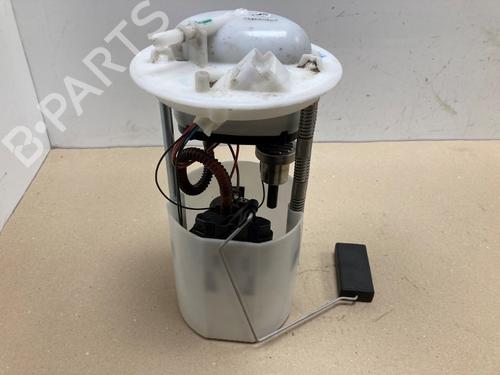 Used Fuel pump FIAT 500 (312_) 1.2 (312AXA1A) (69 hp) 23646684