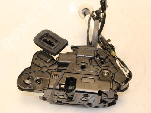 Used Front left lock Front left lock 15330440 15330440