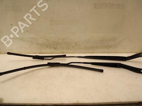 Used Front windshield wiper arm Front windshield wiper arm 15336441 15336441
