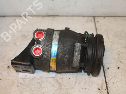 Used AC compressor CHRYSLER VOYAGER II (ES) 2.5 i (98 hp) 15307370