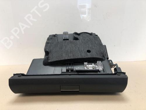 Used Glove box Glove box 16120389 16120389