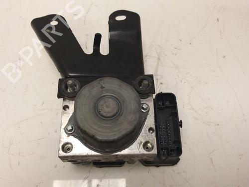 Used ABS pump PEUGEOT 107 (PM_, PN_) 1.0 (68 hp) 19413446