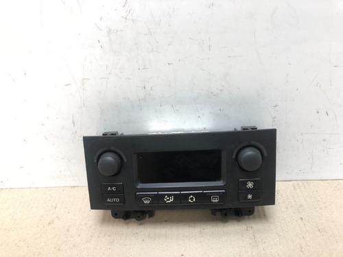 Used Climate control Climate control 15536052 15536052