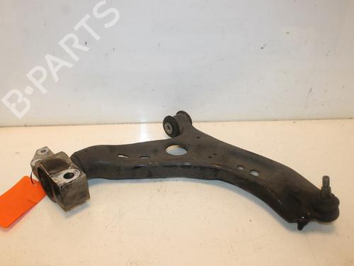 Used Right front suspension arm VW TOURAN (1T3) 2.0 TDI (140 hp) 15315975