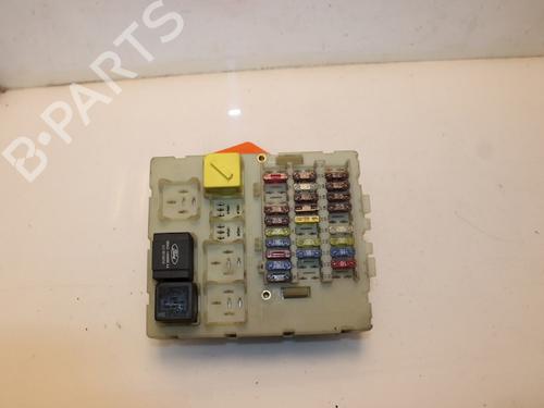 Used Fuse box Fuse box 15317802 15317802