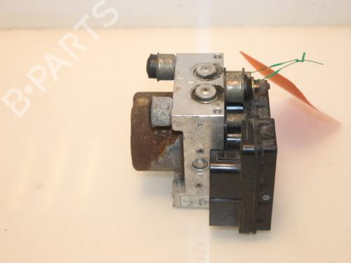 abs-pump-mazda-6-hatchback-gg-18-md9a2w2e28a2-4364534-2059045-gj6a437a0-2606c1155-2002-2003-2004-2005-2006-2007-2008-15316821 main image