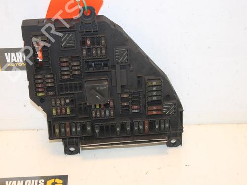 Used Fuse box Fuse box 15313972 15313972
