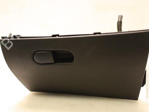 Used Glove box Glove box 15336759 15336759