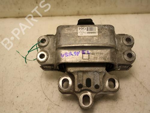 Used Gearbox mount Gearbox mount 16399881 16399881