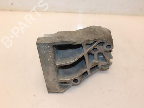 Used Engine mount Engine mount 16398769 16398769