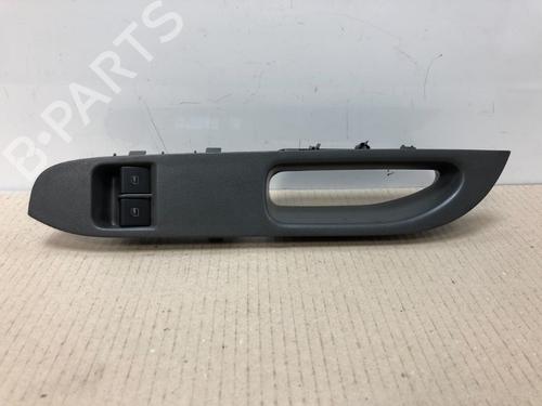 Used Switch SEAT IBIZA III (6L1) 1.4 16V (86 hp) 15299917