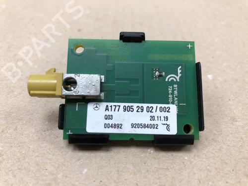 Antenne/Base Antenne/Base MERCEDES-BENZ B-CLASS Sports Tourer (W247) B 200 d (247.012) (150 hp) 37210866 37210866