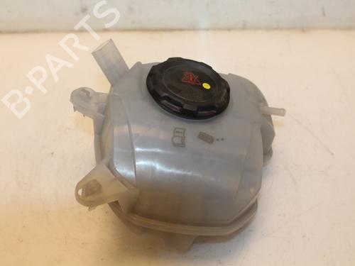 Used Expansion tank VW POLO VI (AW1, BZ1, AE1) 1.0 (75 hp) 15329280