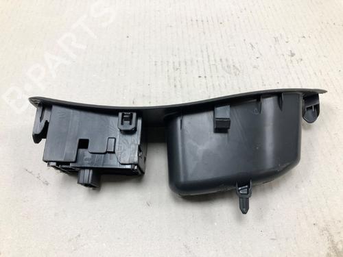 Switch TOYOTA YARIS (_P21_, _PA1_, _PH1_) 1.5 Hybrid (MXPH10, MXPH11) | BP37211951I30 - Image 2