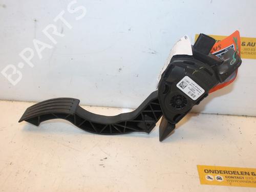 Used Pedal Pedal 15312496 15312496