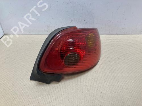 Used Right taillight Right taillight PEUGEOT 206 CC (2D) 1.6 16V (2DNFUF, 2DNFUR) (109 hp) 22333786 22333786